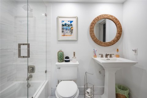 Купить виллу или дом в Бока-Ратон, Флорида 5 спален, 357.77м2, № 1923048 - фото 22