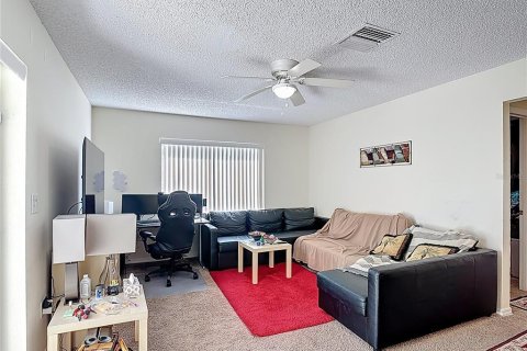 Casa en venta en Kissimmee, Florida, 3 dormitorios, 142.05 m2 № 1823211 - foto 13