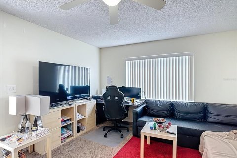 Casa en venta en Kissimmee, Florida, 3 dormitorios, 142.05 m2 № 1823211 - foto 12