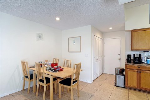 Casa en venta en Kissimmee, Florida, 3 dormitorios, 142.05 m2 № 1823211 - foto 16