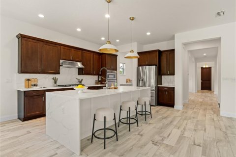 Casa en venta en Orlando, Florida, 5 dormitorios, 367.34 m2 № 1917165 - foto 11