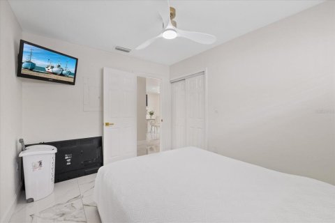 Villa ou maison à vendre à Tampa, Floride: 4 chambres, 199.18 m2 № 2156072 - photo 22