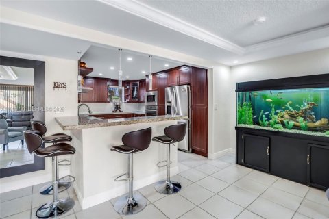 Купить кондоминиум в Майами, Флорида 3 спальни, 156.26м2, № 2066860 - фото 6