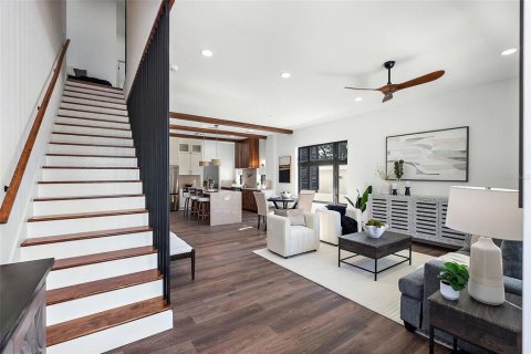 Villa ou maison à vendre à Saint Petersburg, Floride: 4 chambres, 225.85 m2 № 2291081 - photo 7