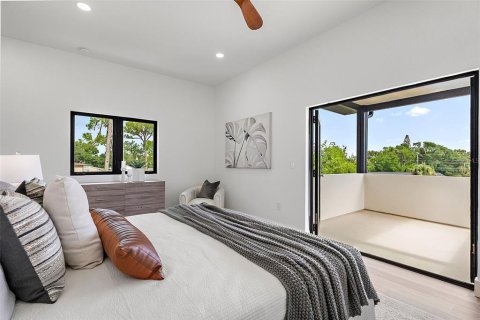 Villa ou maison à vendre à Saint Petersburg, Floride: 4 chambres, 225.85 m2 № 2291081 - photo 26