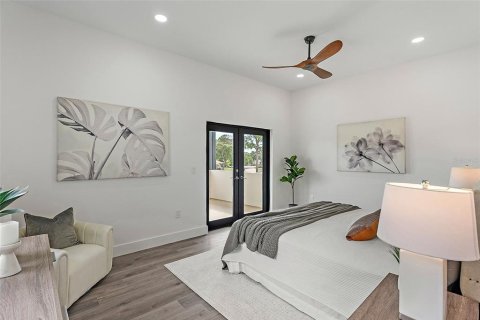 Villa ou maison à vendre à Saint Petersburg, Floride: 4 chambres, 225.85 m2 № 2291081 - photo 25