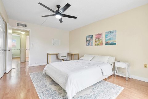 Adosado en venta en Davie, Florida, 4 dormitorios, 133.78 m2 № 1708004 - foto 16