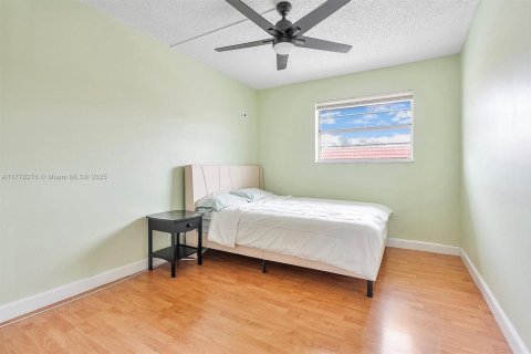 Adosado en venta en Davie, Florida, 4 dormitorios, 133.78 m2 № 1708004 - foto 19
