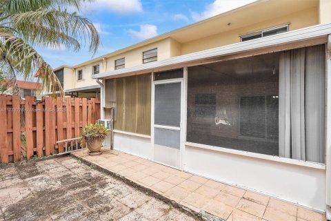 Adosado en venta en Davie, Florida, 4 dormitorios, 133.78 m2 № 1708004 - foto 30