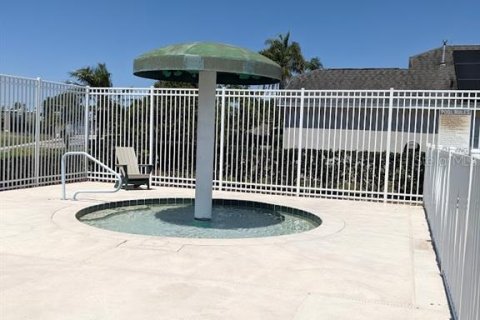 House in Davenport, Florida 3 bedrooms, 172.33 sq.m. № 1900671 - photo 15