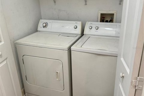 Condo in Orlando, Florida, 1 bedroom  № 1822782 - photo 9