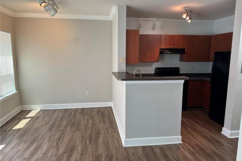 Condo in Orlando, Florida, 1 bedroom  № 1822782 - photo 4