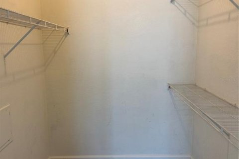 Condo in Orlando, Florida, 1 bedroom  № 1822782 - photo 13