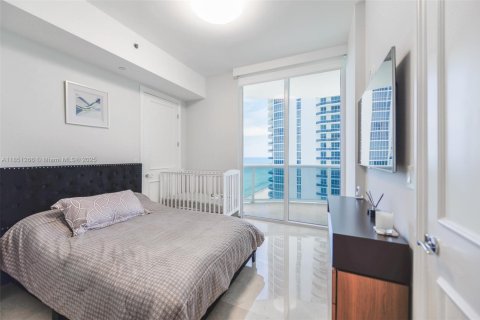 Copropriété à vendre à Sunny Isles Beach, Floride: 3 chambres, 183.85 m2 № 1858931 - photo 13