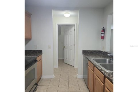 Touwnhouse à louer à Valrico, Floride: 3 chambres, 130.81 m2 № 2424184 - photo 27