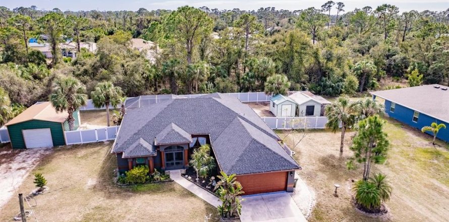Casa en North Port, Florida 3 dormitorios, 204.66 m2 № 1567263