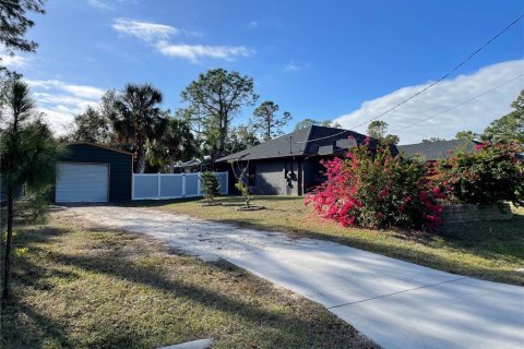 Casa en venta en North Port, Florida, 3 dormitorios, 204.66 m2 № 1567263 - foto 13