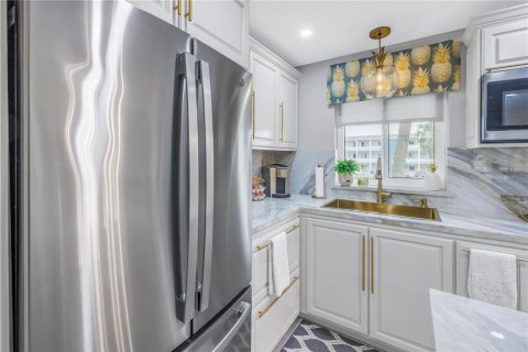 Condominio en venta en Bradenton, Florida, 1 dormitorio, 53.51 m2 № 1551806 - foto 6