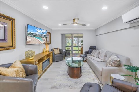 Condominio en venta en Bradenton, Florida, 1 dormitorio, 53.51 m2 № 1551806 - foto 13