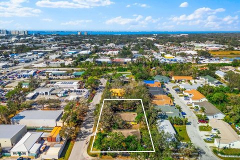 Propiedad comercial en venta en Sarasota, Florida, 12 dormitorios, 189.06 m2 № 1514572 - foto 25