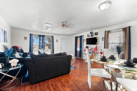 Propiedad comercial en venta en Sarasota, Florida, 12 dormitorios, 189.06 m2 № 1514572 - foto 13
