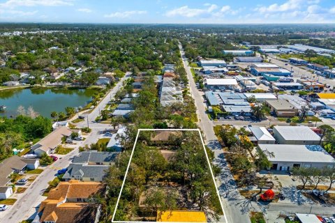 Propiedad comercial en venta en Sarasota, Florida, 12 dormitorios, 189.06 m2 № 1514572 - foto 29