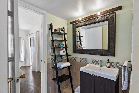Condominio en venta en Saint Petersburg, Florida, 1 dormitorio, 52.95 m2 № 1514103 - foto 11