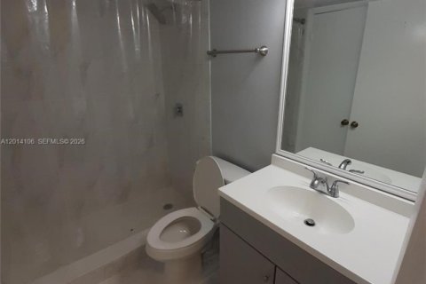 Condominio en venta en Miami, Florida, 2 dormitorios, 83.43 m2 № 2076194 - foto 21