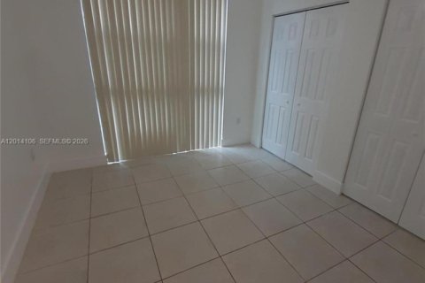 Condominio en venta en Miami, Florida, 2 dormitorios, 83.43 m2 № 2076194 - foto 18