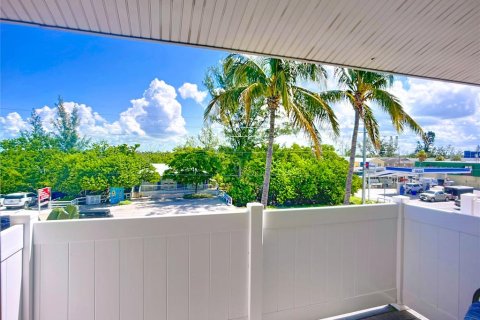 Condo in Holmes Beach, Florida, 2 bedrooms  № 2421604 - photo 30