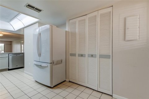 Купить кондоминиум в Семинол, Флорида 6 комнат, 111.48м2, № 1263165 - фото 20