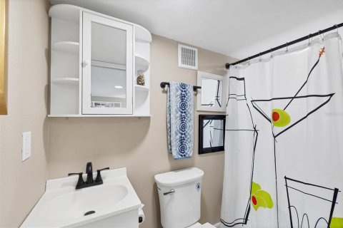 Купить коммерческую недвижимость в Энглвуд, Флорида 11 спален, 385.17м2, № 1737175 - фото 18