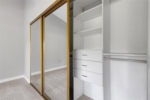 Купить виллу или дом в Брейдентон, Флорида 11 комнат, 171.59м2, № 2110322 - фото 17
