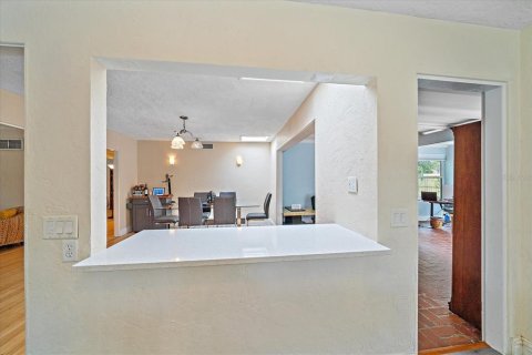 Casa en venta en Sarasota, Florida, 3 dormitorios, 193.89 m2 № 1515782 - foto 15