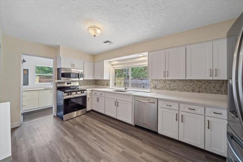 Casa en venta en Sarasota, Florida, 3 dormitorios, 193.89 m2 № 1515782 - foto 10