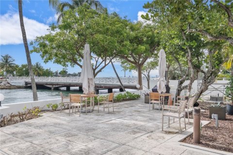 Купить кондоминиум в Майами-Бич, Флорида 1 спальня, 73.39м2, № 1725975 - фото 16