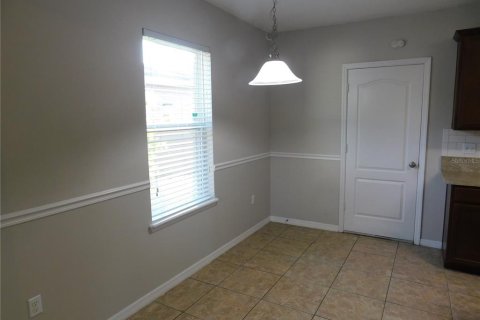 House in Lakeland, Florida 4 bedrooms, 215.9 sq.m. № 1662353 - photo 4