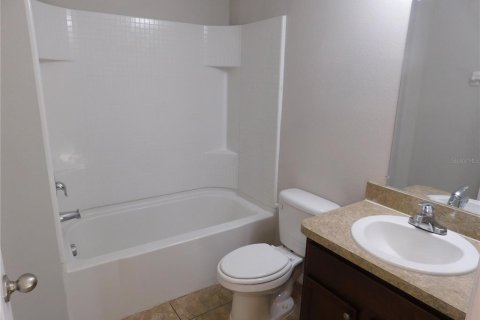 House in Lakeland, Florida 4 bedrooms, 215.9 sq.m. № 1662353 - photo 20