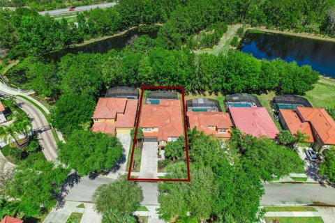 Casa en venta en Davenport, Florida, 5 dormitorios, 325.62 m2 № 2204501 - foto 3