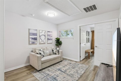 Casa en venta en Davenport, Florida, 5 dormitorios, 325.62 m2 № 2204501 - foto 28