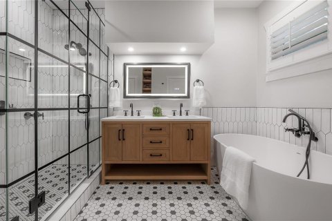 Купить виллу или дом в Тампа, Флорида 8 комнат, 155.52м2, № 1903030 - фото 12