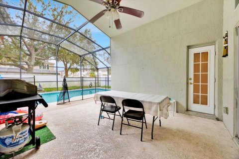 House in Kissimmee, Florida 4 bedrooms, 165.18 sq.m. № 1552695 - photo 5