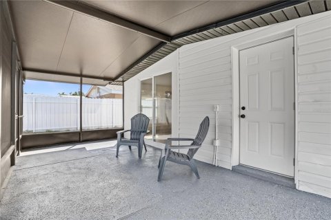 Villa ou maison à vendre à Pinellas Park, Floride: 3 chambres, 108.97 m2 № 2425760 - photo 25