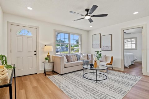 Villa ou maison à vendre à Pinellas Park, Floride: 3 chambres, 108.97 m2 № 2425760 - photo 3