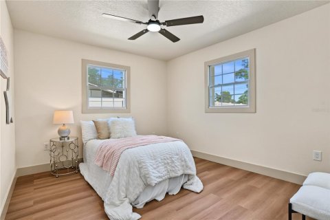 Villa ou maison à vendre à Pinellas Park, Floride: 3 chambres, 108.97 m2 № 2425760 - photo 16