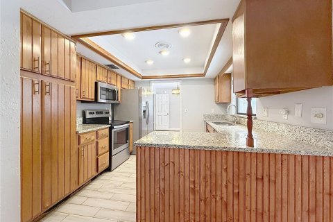 Villa ou maison à vendre à Tavares, Floride: 3 chambres, 183.2 m2 № 2147911 - photo 13