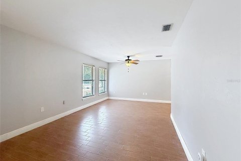 Villa ou maison à vendre à Tavares, Floride: 3 chambres, 183.2 m2 № 2147911 - photo 12