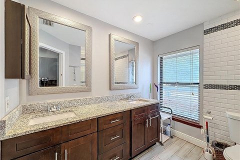 Villa ou maison à vendre à Tavares, Floride: 3 chambres, 183.2 m2 № 2147911 - photo 17
