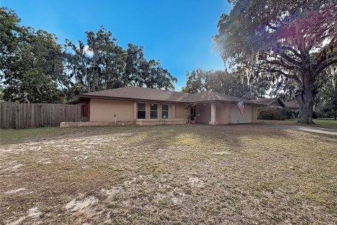 Villa ou maison à vendre à Tavares, Floride: 3 chambres, 183.2 m2 № 2147911 - photo 22