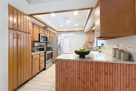 Villa ou maison à vendre à Tavares, Floride: 3 chambres, 183.2 m2 № 2147911 - photo 6
